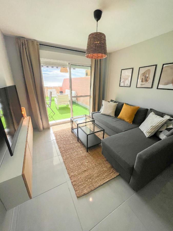 Cozy Apartment With Large Terrace Торремолинос Экстерьер фото