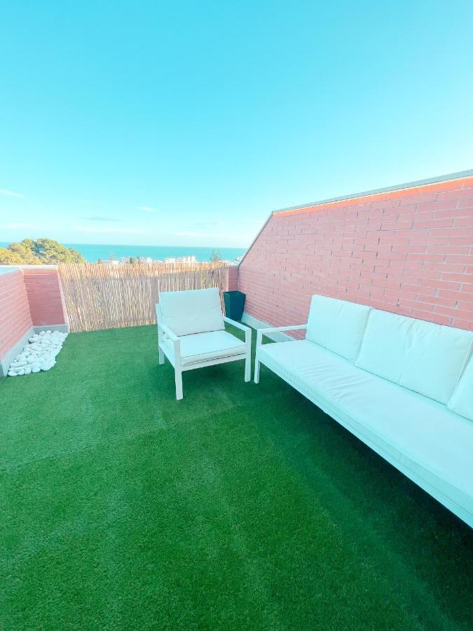 Cozy Apartment With Large Terrace Торремолинос Экстерьер фото