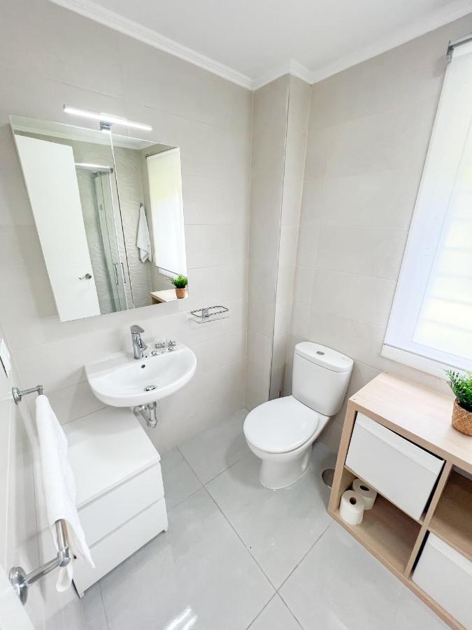 Cozy Apartment With Large Terrace Торремолинос Экстерьер фото